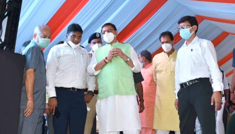 ऋषिकेश एम्स पहुंचे धामी, प्रधानमंत्री के दौरे संबंधी व्यवस्थाओं का किया औचक निरीक्षण