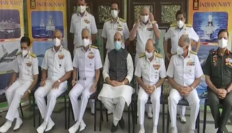 दुनिया में प्रभुत्व जमाने के लिए नौसेना का सशक्त होना जरूरीः सिंह