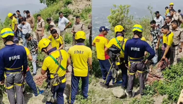 मसूरी में मौत का तांडव: हादसे में दिल्ली, गाजियाबाद और सोनीपत के रहने वाले चार पर्यटकों की मौके पर ही दर्दनाक मौत हो गई…|Pic Credit : NBT